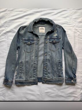 Hollister Women’s Denim Distressed Jacket